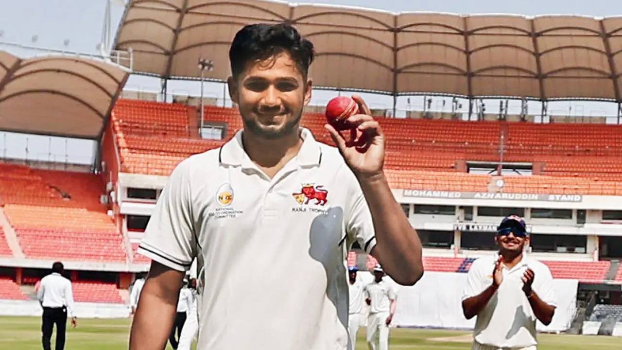 Musheer Khan Shines with Maiden Five-Wicket Haul in Ranji Trophy