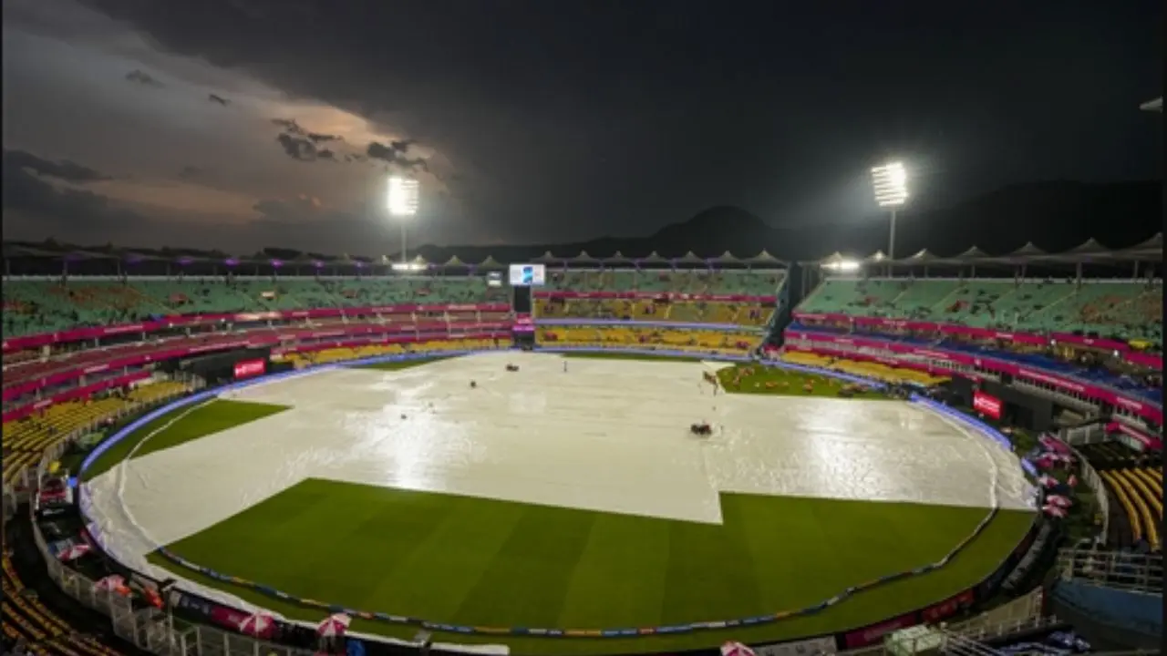 Rain Delays Toss Between Mumbai Indians and Rajasthan Royals