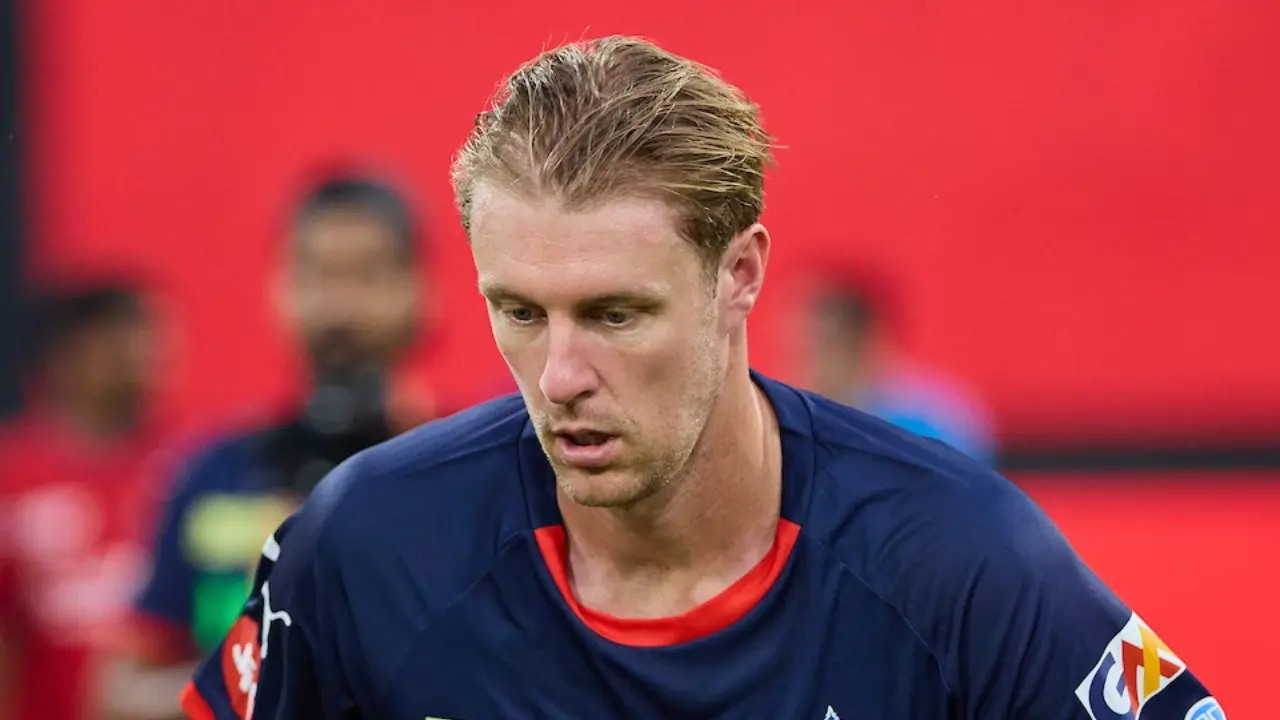 Jamieson Prepares for Gill as Capitals Face Titans